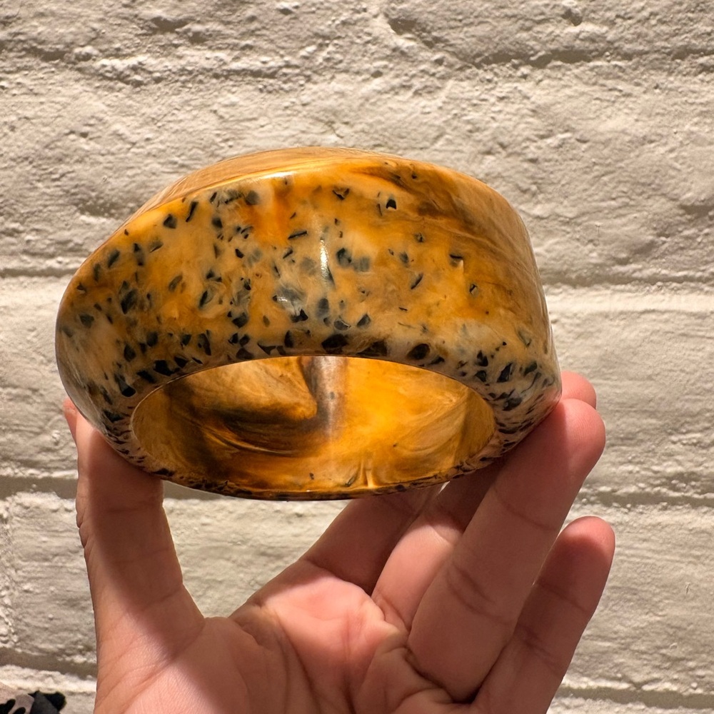 Vintage Chunky Orange and Black Bangle